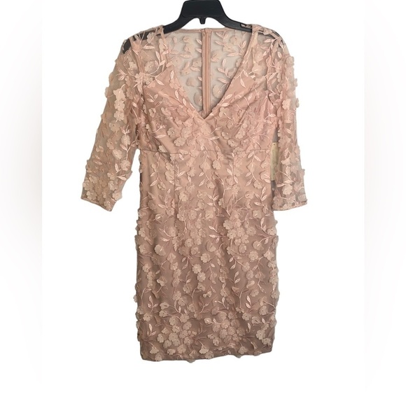 NWT Eliza J Blush Pink 3D Embroidered Applique Flowers Dress Size 6 - Picture 3 of 11